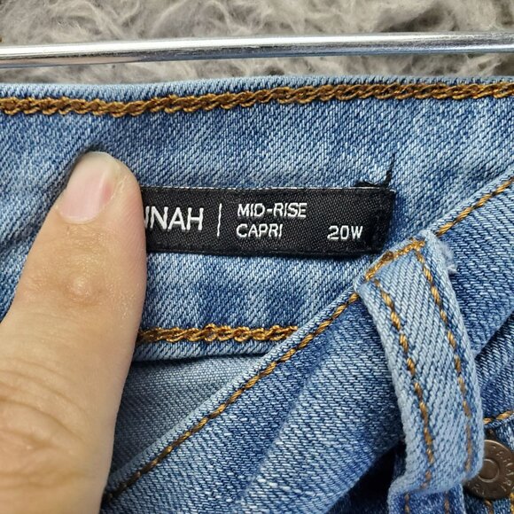 Tahari Jeans Womens 20W Blue Mid-Rise Capri Hannah Style Stretch Denim - Picture 4 of 15